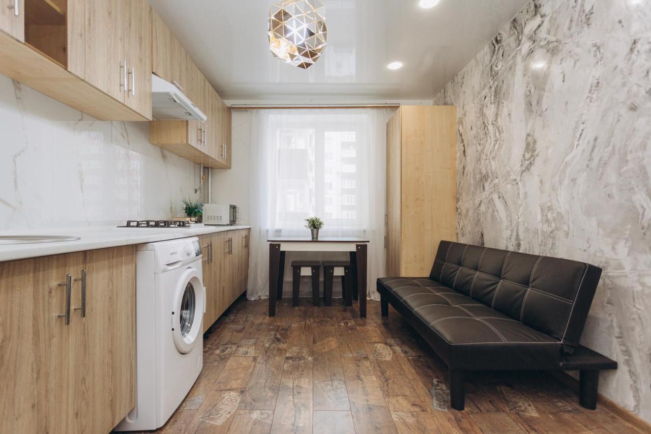 Luxe Apartments 5.26 Near Lavina 5 Floor Sumy Luaran gambar